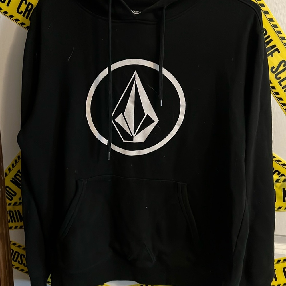 Volcum black hoodie size small.